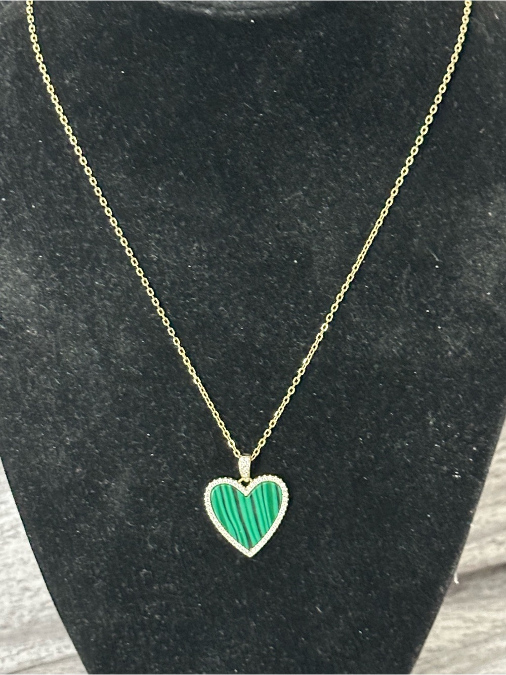 Gold Heart Pendant Necklace with Green Malachite Inlay